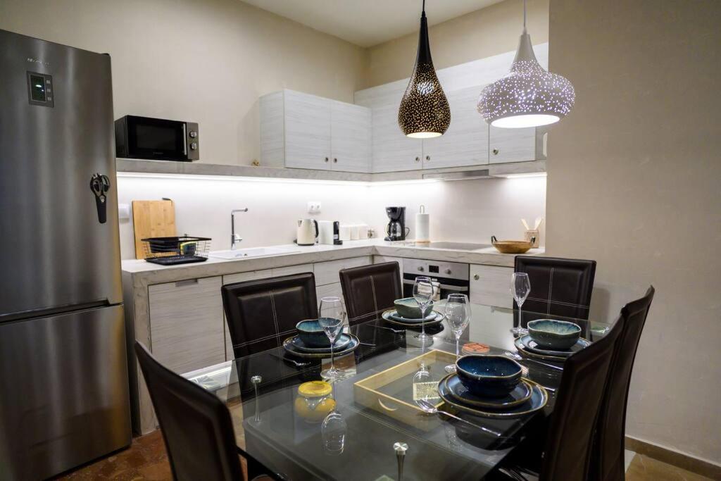 Апартаменты Boho 2 Bdr Luxury Meets The East Афины Экстерьер фото
